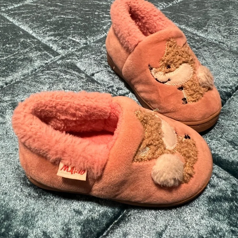 MARIO pink  baby girl slippers /size 16-17